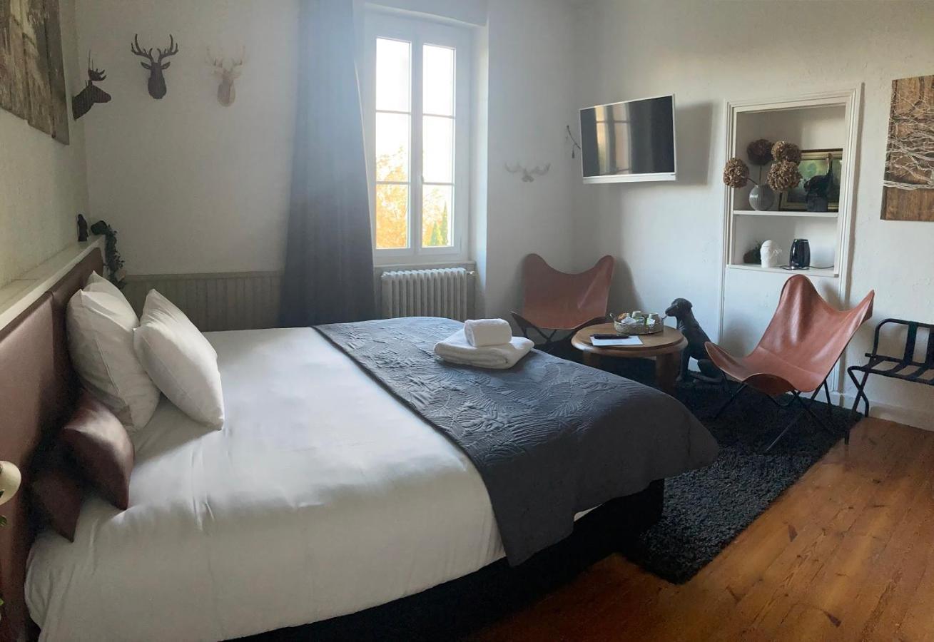 Chateau Marith - Etablissement Climatise Avec Piscine Hotell Clairac  Rom bilde